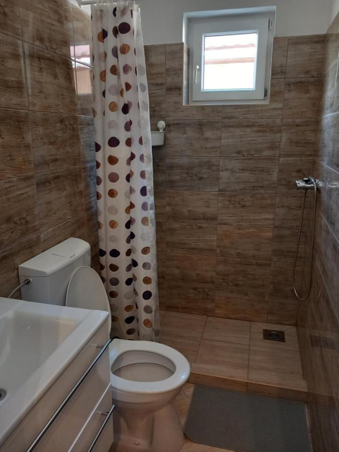 Hanna Apartman Apartment Балатонлеле Екстериор снимка